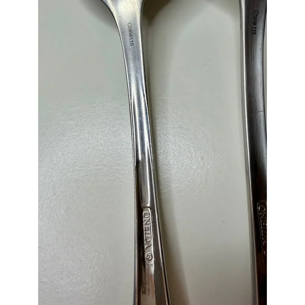 Oneida Serif Solid Serving Pierced Spoon 9” Stainless Steel Flatware Set of 2